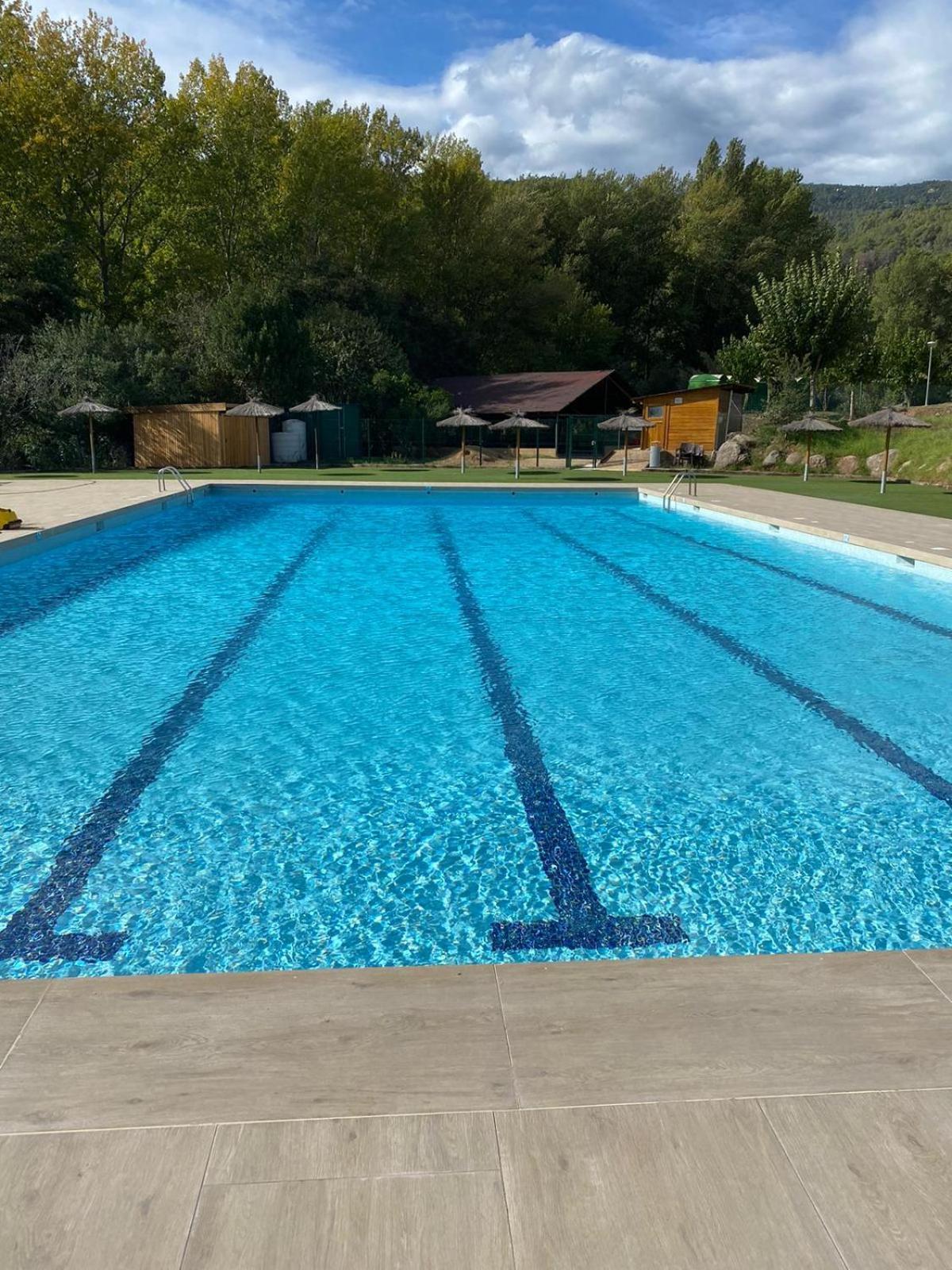 Camping El Pasqualet Hotel Caldes De Montbui Luaran gambar
