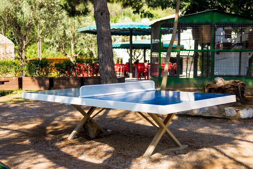 Camping El Pasqualet Hotel Caldes De Montbui Luaran gambar